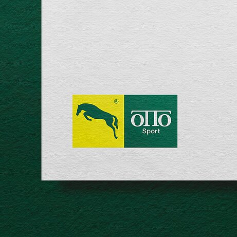 Logo Otto Sport mit springendem Pferd auf gelbem und grünem Feld